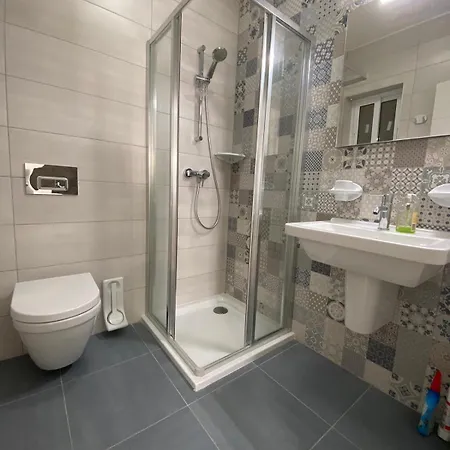 Stjulians Juel Apartmán